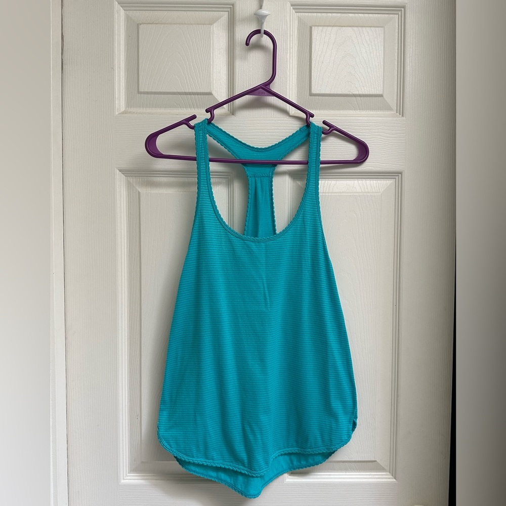 Lululemon 105F Singlet - size 2